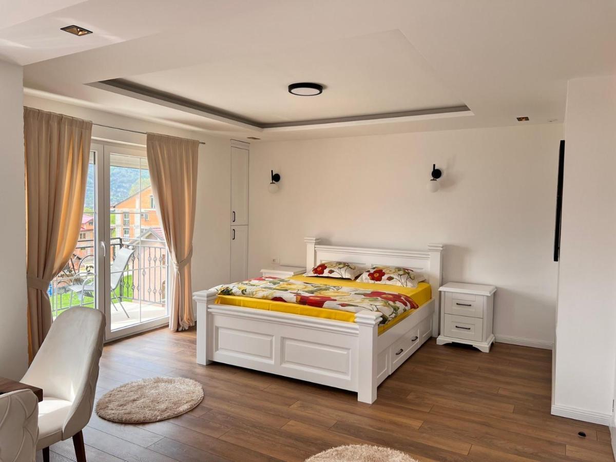Ema Apartments 普拉夫 外观 照片