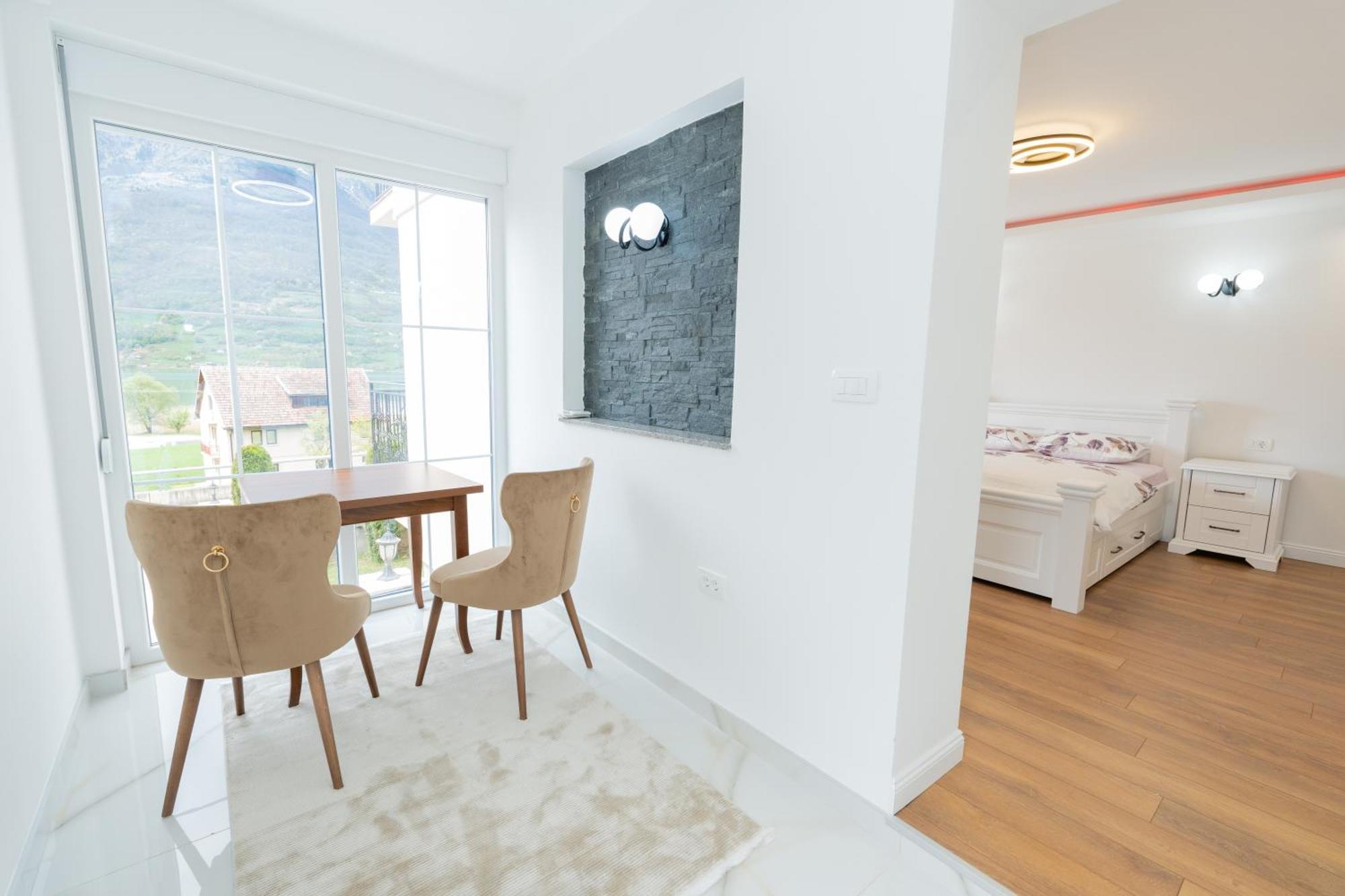 Ema Apartments 普拉夫 外观 照片